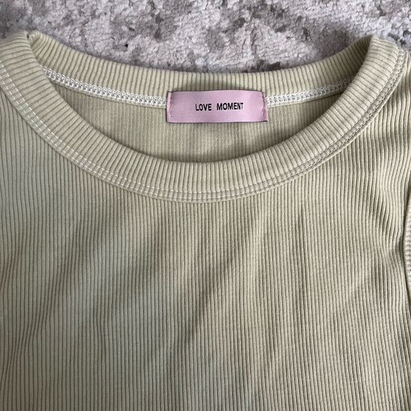 The Source Unknown - Green detailed tank, worn once! - Picture 2 of 4